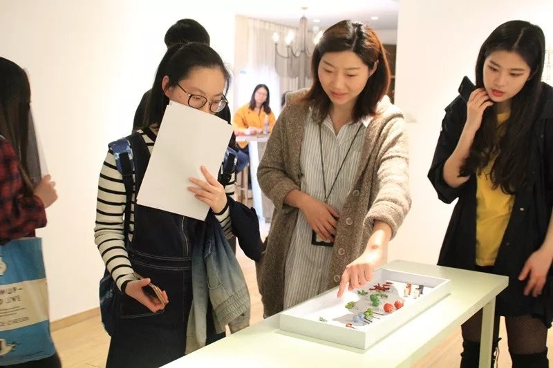 外出觀展課|以色列首飾藝術(shù)家雙個(gè)展&托馬斯·薩拉切諾的中國(guó)首展